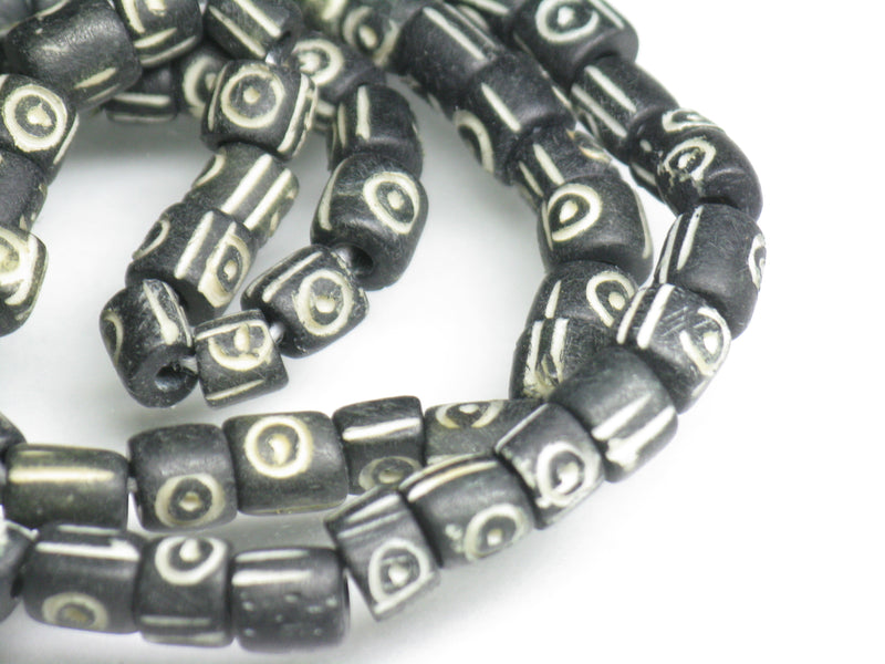 TOKO-BEADS AB199-13N Bone bead (strand) 5~6mm AB199-13N ボーンビーズ（連） 5~6mm Asian bead & African bead  Handmade,Lampeork,bead,asia,india,ethnic,parts,accessory,beads とんぼ玉,ビーズ,トンボ玉,アジア,インド,エスニック,手作り,パーツ,アクセサリー