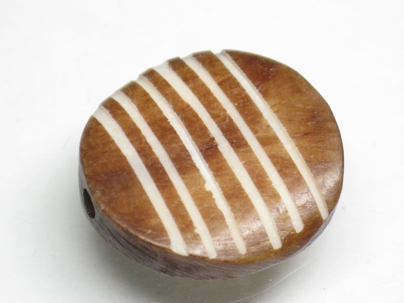 TOKO-BEADS AB199-08S Bone bead 20mm AB199-08S ボーンビーズ 20mm Asian bead & African bead  Handmade,Lampeork,bead,asia,india,ethnic,parts,accessory,beads とんぼ玉,ビーズ,トンボ玉,アジア,インド,エスニック,手作り,パーツ,アクセサリー