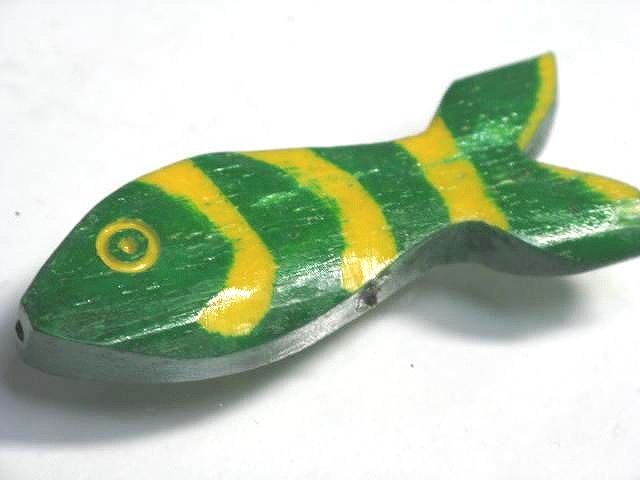 TOKO-BEADS AB200-05 Bone bead (Fish) 13~17mm AB200-05 ボーンビーズ（魚） 13~17mm Asian bead & African bead  Handmade,Lampeork,bead,asia,india,ethnic,parts,accessory,beads とんぼ玉,ビーズ,トンボ玉,アジア,インド,エスニック,手作り,パーツ,アクセサリー