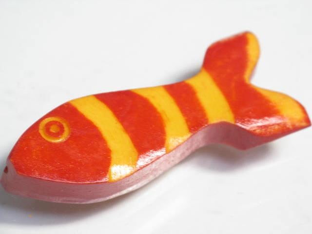 TOKO-BEADS AB200-11 Bone bead (Fish) 13~17mm AB200-11 ボーンビーズ（魚） 13~17mm Asian bead & African bead  Handmade,Lampeork,bead,asia,india,ethnic,parts,accessory,beads とんぼ玉,ビーズ,トンボ玉,アジア,インド,エスニック,手作り,パーツ,アクセサリー