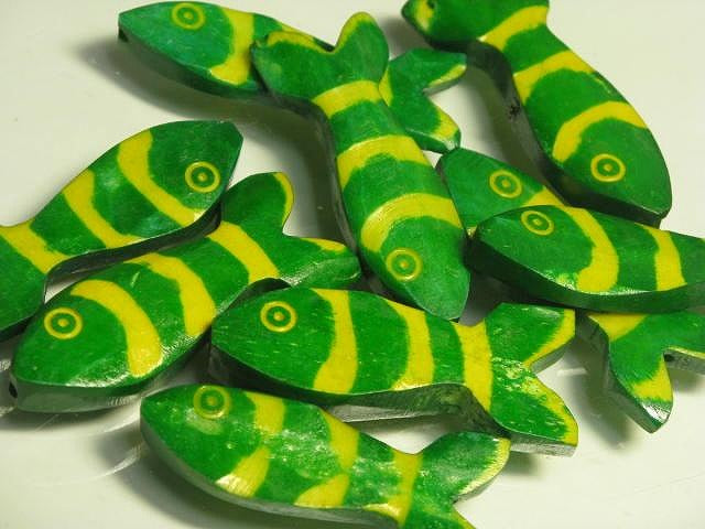 TOKO-BEADS AB200-05N Bone bead (Fish) (strand) 13~17mm AB200-05N ボーンビーズ（魚）（連） 13~17mm Asian bead & African bead  Handmade,Lampeork,bead,asia,india,ethnic,parts,accessory,beads とんぼ玉,ビーズ,トンボ玉,アジア,インド,エスニック,手作り,パーツ,アクセサリー