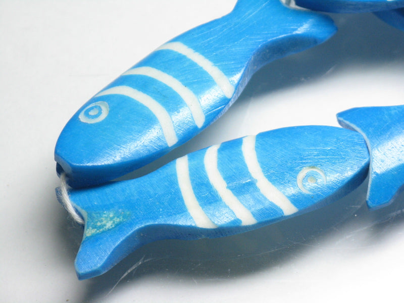 TOKO-BEADS AB200-19N Bone bead (Fish) (strand) 14~17mm AB200-19N ボーンビーズ（魚）（連） 14~17mm Asian bead & African bead  Handmade,Lampeork,bead,asia,india,ethnic,parts,accessory,beads とんぼ玉,ビーズ,トンボ玉,アジア,インド,エスニック,手作り,パーツ,アクセサリー