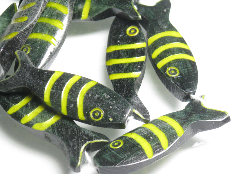 TOKO-BEADS AB200-22N Bone bead (Fish) (strand) 14~17mm AB200-22N ボーンビーズ（魚）（連） 14~17mm Asian bead & African bead  Handmade,Lampeork,bead,asia,india,ethnic,parts,accessory,beads とんぼ玉,ビーズ,トンボ玉,アジア,インド,エスニック,手作り,パーツ,アクセサリー