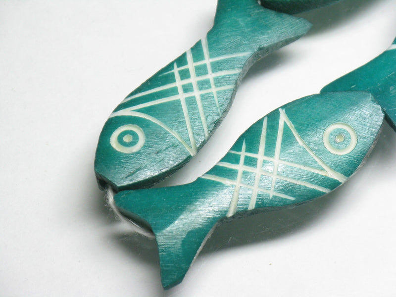 TOKO-BEADS AB200-36N Bone bead (Fish) (strand) 13~17mm AB200-36N ボーンビーズ（魚）（連） 13~17mm Asian bead & African bead  Handmade,Lampeork,bead,asia,india,ethnic,parts,accessory,beads とんぼ玉,ビーズ,トンボ玉,アジア,インド,エスニック,手作り,パーツ,アクセサリー