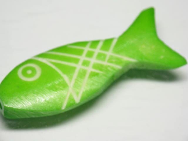 TOKO-BEADS AB200-35S Bone bead (Fish) 13~17mm AB200-35S ボーンビーズ（魚） 13~17mm Asian bead & African bead  Handmade,Lampeork,bead,asia,india,ethnic,parts,accessory,beads とんぼ玉,ビーズ,トンボ玉,アジア,インド,エスニック,手作り,パーツ,アクセサリー