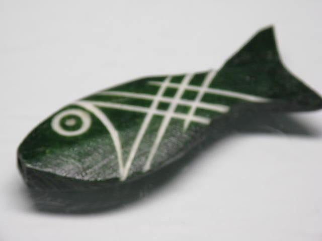 TOKO-BEADS AB200-37S Bone bead (Fish) 13~17mm AB200-37S ボーンビーズ（魚） 13~17mm Asian bead & African bead  Handmade,Lampeork,bead,asia,india,ethnic,parts,accessory,beads とんぼ玉,ビーズ,トンボ玉,アジア,インド,エスニック,手作り,パーツ,アクセサリー