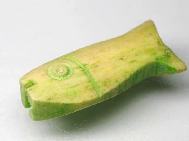 TOKO-BEADS AB200-62S Bone bead (Fish) 11~13mm AB200-62S ボーンビーズ（魚） 11~13mm Asian bead & African bead  Handmade,Lampeork,bead,asia,india,ethnic,parts,accessory,beads とんぼ玉,ビーズ,トンボ玉,アジア,インド,エスニック,手作り,パーツ,アクセサリー