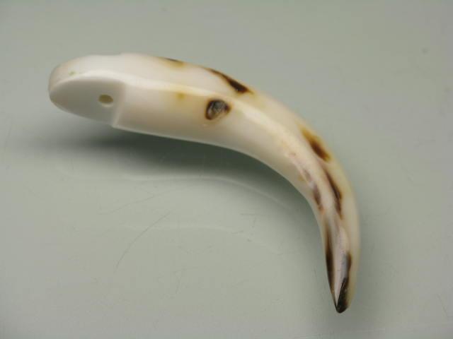 TOKO-BEADS AB304-18 Shell Charm 43mm AB304-18 シェルチャーム 43mm Asian bead & African bead  Handmade,Lampeork,bead,asia,india,ethnic,parts,accessory,beads とんぼ玉,ビーズ,トンボ玉,アジア,インド,エスニック,手作り,パーツ,アクセサリー