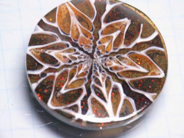 TOKO-BEADS AB307-27 Shell Charm 32mm AB307-27 シェルチャーム 32mm Asian bead & African bead  Handmade,Lampeork,bead,asia,india,ethnic,parts,accessory,beads とんぼ玉,ビーズ,トンボ玉,アジア,インド,エスニック,手作り,パーツ,アクセサリー