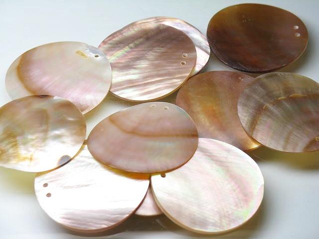 TOKO-BEADS AB307-34 Shell Charm 34mm AB307-34 シェルチャーム 34mm Asian bead & African bead  Handmade,Lampeork,bead,asia,india,ethnic,parts,accessory,beads とんぼ玉,ビーズ,トンボ玉,アジア,インド,エスニック,手作り,パーツ,アクセサリー
