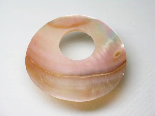 TOKO-BEADS AB307-36 Shell Charm 34mm AB307-36 シェルチャーム 34mm Asian bead & African bead  Handmade,Lampeork,bead,asia,india,ethnic,parts,accessory,beads とんぼ玉,ビーズ,トンボ玉,アジア,インド,エスニック,手作り,パーツ,アクセサリー