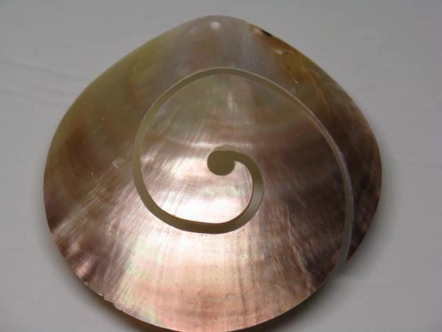 TOKO-BEADS AB318-03  Large Size Shell Charm 60mm AB318-03 大型シェルチャーム 60mm Asian bead & African bead  Handmade,Lampeork,bead,asia,india,ethnic,parts,accessory,beads とんぼ玉,ビーズ,トンボ玉,アジア,インド,エスニック,手作り,パーツ,アクセサリー