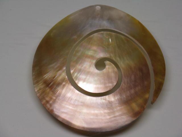 TOKO-BEADS AB318-12  Large Size Shell Charm 60mm AB318-12 大型シェルチャーム 60mm Asian bead & African bead  Handmade,Lampeork,bead,asia,india,ethnic,parts,accessory,beads とんぼ玉,ビーズ,トンボ玉,アジア,インド,エスニック,手作り,パーツ,アクセサリー