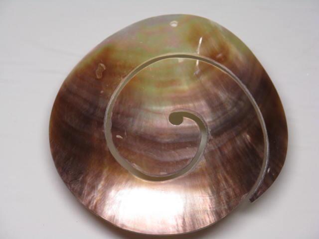 TOKO-BEADS AB318-17  Large Size Shell Charm 60mm AB318-17 大型シェルチャーム 60mm Asian bead & African bead  Handmade,Lampeork,bead,asia,india,ethnic,parts,accessory,beads とんぼ玉,ビーズ,トンボ玉,アジア,インド,エスニック,手作り,パーツ,アクセサリー
