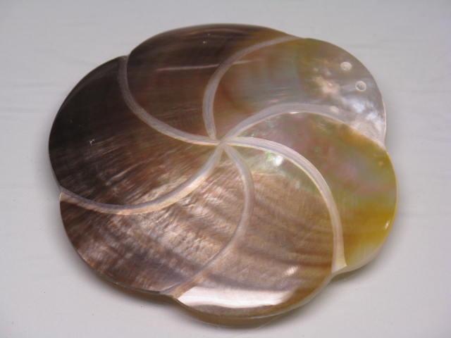 TOKO-BEADS AB319-12  Large Size Shell Charm 58mm AB319-12 大型シェルチャーム 58mm Asian bead & African bead  Handmade,Lampeork,bead,asia,india,ethnic,parts,accessory,beads とんぼ玉,ビーズ,トンボ玉,アジア,インド,エスニック,手作り,パーツ,アクセサリー