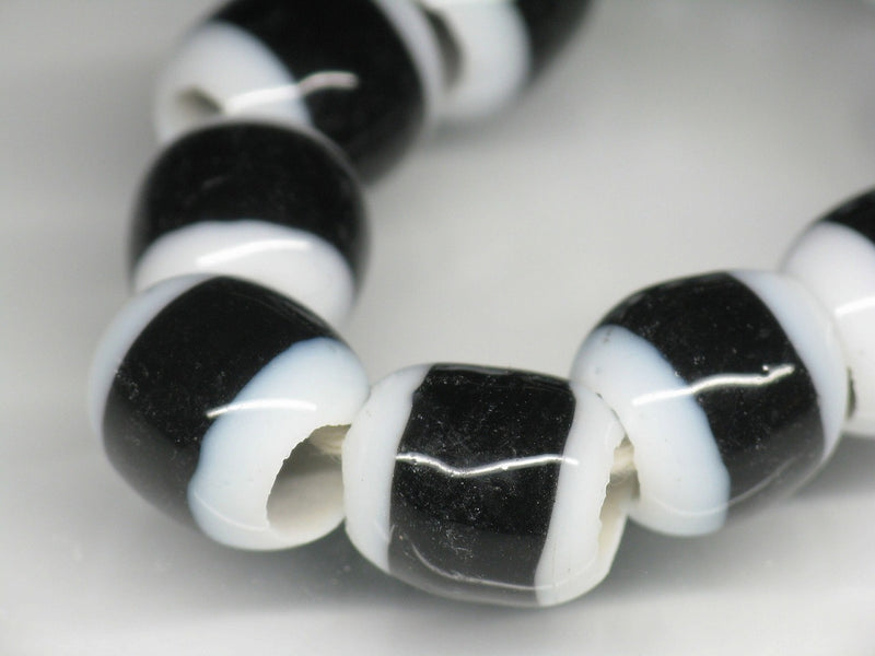 TOKO-BEADS AG003N-33 Glass bead (strand) 10mm AG003N-33 ガラスビーズ（連） 10mm Asian bead & African bead  Handmade,Lampeork,bead,asia,india,ethnic,parts,accessory,beads とんぼ玉,ビーズ,トンボ玉,アジア,インド,エスニック,手作り,パーツ,アクセサリー