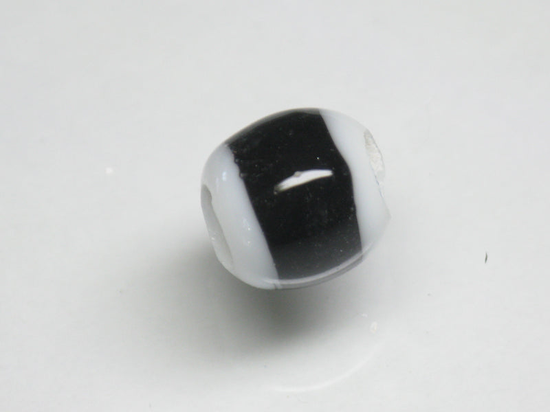 TOKO-BEADS AG003S-33 Glass bead 10mm AG003S-33 ガラスビーズ 10mm Asian bead & African bead  Handmade,Lampeork,bead,asia,india,ethnic,parts,accessory,beads とんぼ玉,ビーズ,トンボ玉,アジア,インド,エスニック,手作り,パーツ,アクセサリー