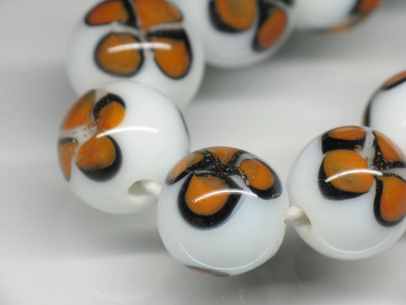 TOKO-BEADS AG006N-08 Glass bead (strand) 12mm AG006N-08 フラワービーズ（連） 12mm Asian bead & African bead  Handmade,Lampeork,bead,asia,india,ethnic,parts,accessory,beads とんぼ玉,ビーズ,トンボ玉,アジア,インド,エスニック,手作り,パーツ,アクセサリー