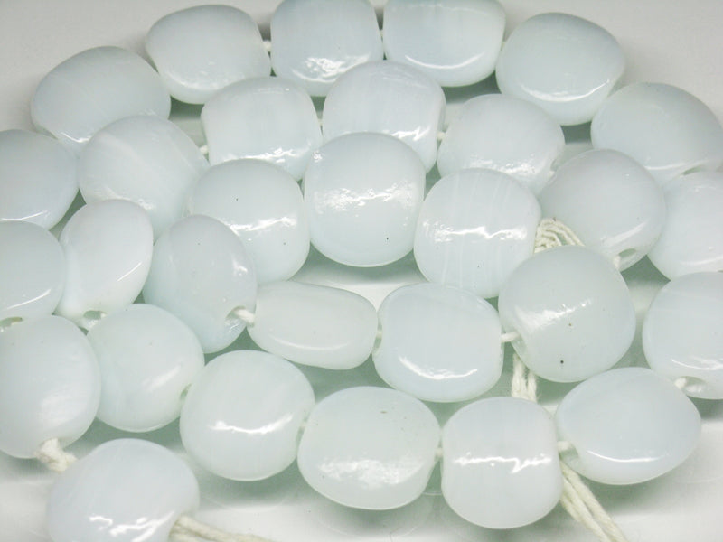 TOKO-BEADS AG008N-01 Glass bead (strand) 16mm AG008N-01 丸型フラットビーズ（連） 16mm Asian bead & African bead  Handmade,Lampeork,bead,asia,india,ethnic,parts,accessory,beads とんぼ玉,ビーズ,トンボ玉,アジア,インド,エスニック,手作り,パーツ,アクセサリー