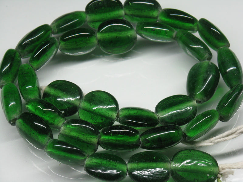 TOKO-BEADS AG008N-28 Glass bead (strand) 13~14mm AG008N-28 丸型フラットビーズ（連） 13~14mm Asian bead & African bead  Handmade,Lampeork,bead,asia,india,ethnic,parts,accessory,beads とんぼ玉,ビーズ,トンボ玉,アジア,インド,エスニック,手作り,パーツ,アクセサリー