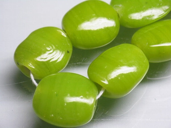 TOKO-BEADS AG008-48N Glass bead 16~13mm AG008-48N 丸型フラットビーズ 16~13mm Asian bead & African bead  Handmade,Lampeork,bead,asia,india,ethnic,parts,accessory,beads とんぼ玉,ビーズ,トンボ玉,アジア,インド,エスニック,手作り,パーツ,アクセサリー