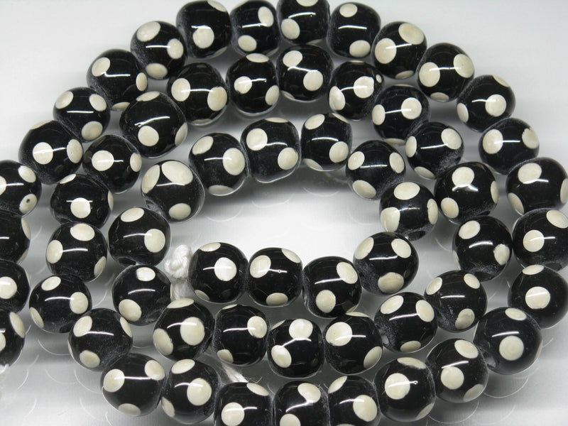 TOKO-BEADS AG009N-72 Glass bead (strand) 8~9mm AG009N-72 とんぼ玉（連） 8~9mm Asian bead & African bead  Handmade,Lampeork,bead,asia,india,ethnic,parts,accessory,beads とんぼ玉,ビーズ,トンボ玉,アジア,インド,エスニック,手作り,パーツ,アクセサリー