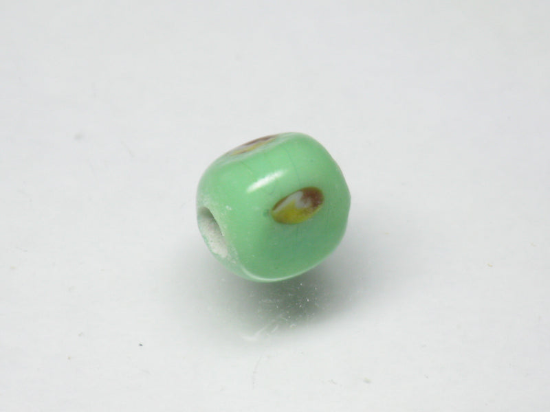 TOKO-BEADS AG010-06S Glass bead 8.5~9mm AG010-06S 三角とんぼ玉 8.5~9mm Asian bead & African bead  Handmade,Lampeork,bead,asia,india,ethnic,parts,accessory,beads とんぼ玉,ビーズ,トンボ玉,アジア,インド,エスニック,手作り,パーツ,アクセサリー