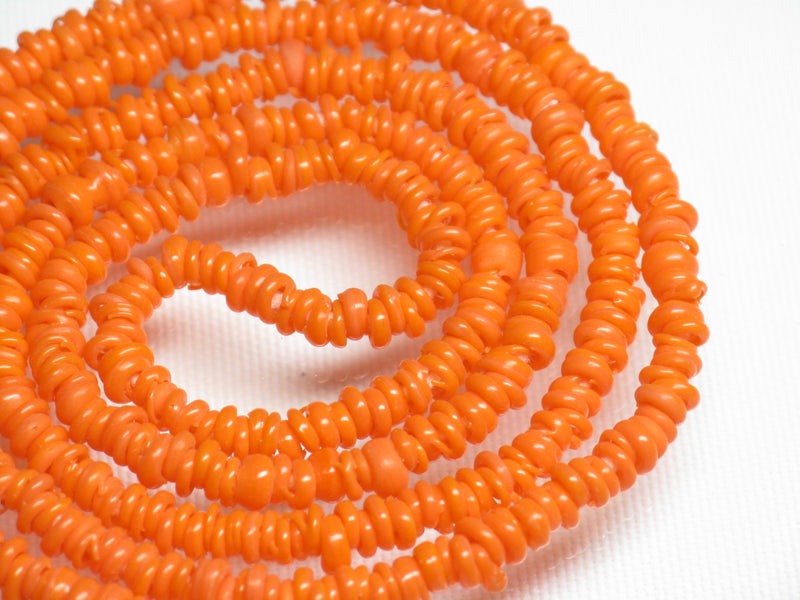 | TOKO-BEADS |AG025N-43 極小リングシードビーズ（連） 3mmとんぼ玉,ビーズ,トンボ玉,アジア,インド,エスニック,手作り,パーツ,アクセサリー