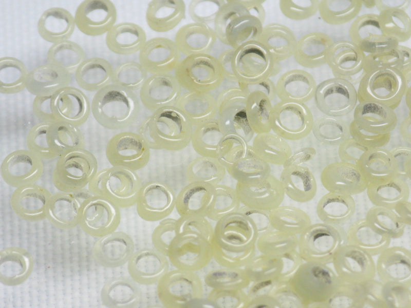 TOKO-BEADS AG025S-39 Glass Seed bead (2g) 3mm AG025S-39 極小リングシードビーズ（2g） 3mm Asian bead & African bead  Handmade,Lampeork,bead,asia,india,ethnic,parts,accessory,beads とんぼ玉,ビーズ,トンボ玉,アジア,インド,エスニック,手作り,パーツ,アクセサリー
