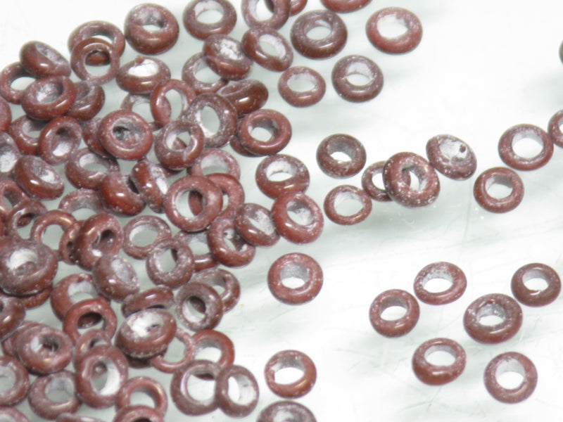 | TOKO-BEADS |AG025S-56 極小リングシードビーズ（2g） 3mmとんぼ玉,ビーズ,トンボ玉,アジア,インド,エスニック,手作り,パーツ,アクセサリー