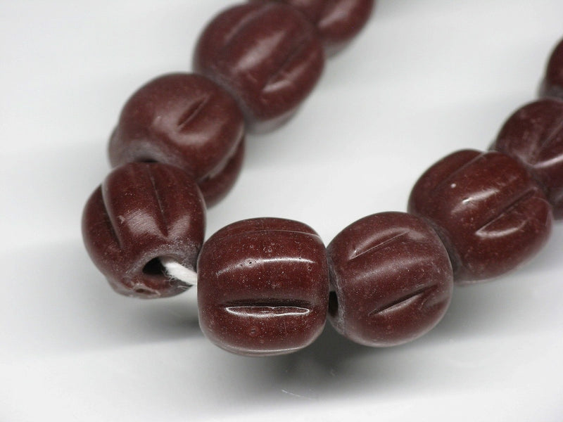 TOKO-BEADS AG026N-52 Glass bead (40pcs/strand) 9~10mm AG026N-52 ナツメ型ビーズ（40個/連） 9~10mm Asian bead & African bead  Handmade,Lampeork,bead,asia,india,ethnic,parts,accessory,beads とんぼ玉,ビーズ,トンボ玉,アジア,インド,エスニック,手作り,パーツ,アクセサリー