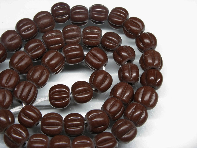 TOKO-BEADS AG026N-52 Glass bead (40pcs/strand) 9~10mm AG026N-52 ナツメ型ビーズ（40個/連） 9~10mm Asian bead & African bead  Handmade,Lampeork,bead,asia,india,ethnic,parts,accessory,beads とんぼ玉,ビーズ,トンボ玉,アジア,インド,エスニック,手作り,パーツ,アクセサリー