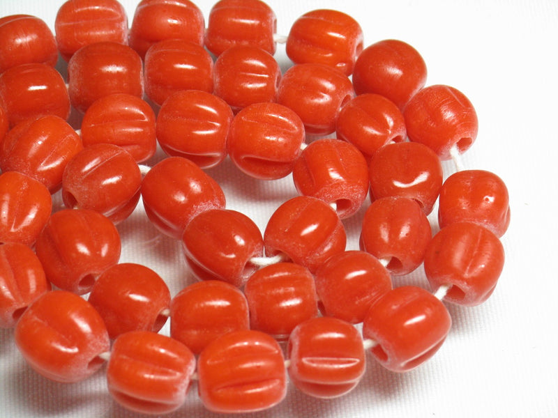 TOKO-BEADS AG026N-61 Glass bead (40pcs/strand) 11mm AG026N-61 ナツメ型ビーズ（40個/連） 11mm Asian bead & African bead  Handmade,Lampeork,bead,asia,india,ethnic,parts,accessory,beads とんぼ玉,ビーズ,トンボ玉,アジア,インド,エスニック,手作り,パーツ,アクセサリー