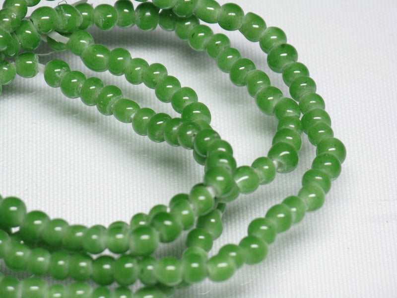 TOKO-BEADS AG027N-04 Glass Seed bead (strand) 3~5mm AG027N-04 シードビーズ（連） 3~5mm Asian bead & African bead  Handmade,Lampeork,bead,asia,india,ethnic,parts,accessory,beads とんぼ玉,ビーズ,トンボ玉,アジア,インド,エスニック,手作り,パーツ,アクセサリー