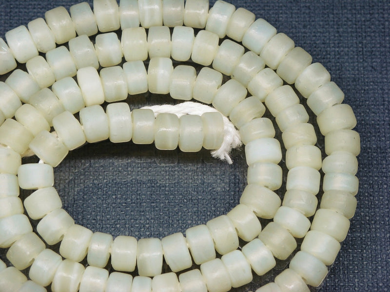 TOKO-BEADS AG029N-04 Glass Seed bead (strand) 7~7.5mm AG029N-04 チューブ型シードビーズ（連） 7~7.5mm Asian bead & African bead  Handmade,Lampeork,bead,asia,india,ethnic,parts,accessory,beads とんぼ玉,ビーズ,トンボ玉,アジア,インド,エスニック,手作り,パーツ,アクセサリー