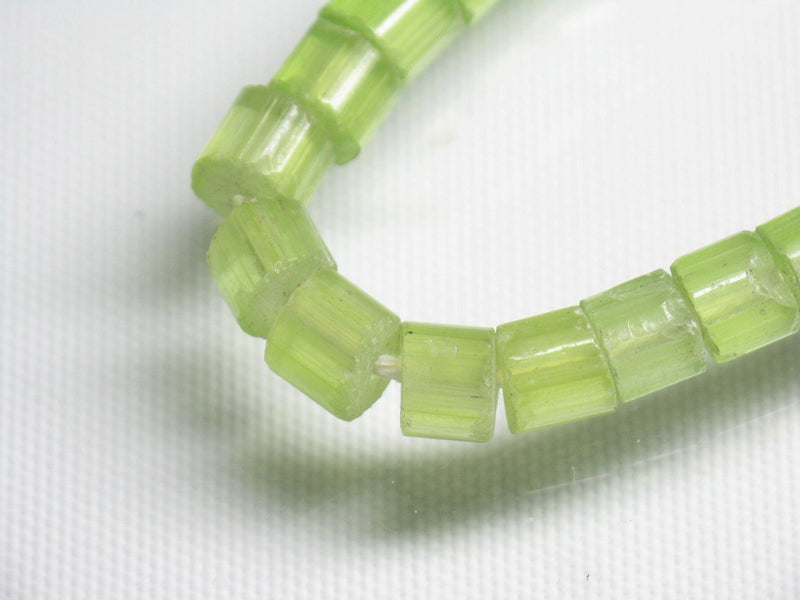 TOKO-BEADS AG029N-44 Glass Seed bead (strand) 5.5~7mm AG029N-44 チューブ型シードビーズ（連） 5.5~7mm Asian bead & African bead  Handmade,Lampeork,bead,asia,india,ethnic,parts,accessory,beads とんぼ玉,ビーズ,トンボ玉,アジア,インド,エスニック,手作り,パーツ,アクセサリー