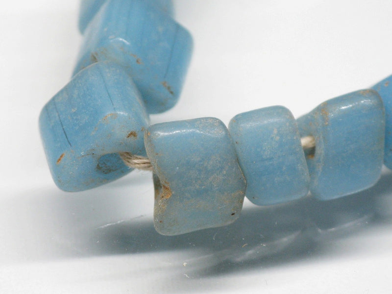 TOKO-BEADS AG030N-19 Glass Seed bead (strand) 5~6mm AG030N-19 サザレ風シードビーズ（連） 5~6mm Asian bead & African bead  Handmade,Lampeork,bead,asia,india,ethnic,parts,accessory,beads とんぼ玉,ビーズ,トンボ玉,アジア,インド,エスニック,手作り,パーツ,アクセサリー