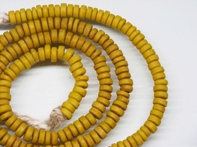 TOKO-BEADS AG031N-02 Glass Seed bead (strand) 5~5.5mm AG031N-02 チューブ型シードビーズ（小）（連） 5~5.5mm Asian bead & African bead  Handmade,Lampeork,bead,asia,india,ethnic,parts,accessory,beads とんぼ玉,ビーズ,トンボ玉,アジア,インド,エスニック,手作り,パーツ,アクセサリー