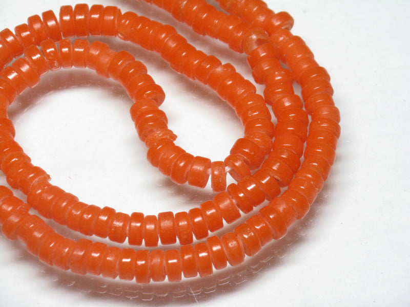 | TOKO-BEADS |AG031N-32 チューブ型シードビーズ（小）（連） 5~5.5mmとんぼ玉,ビーズ,トンボ玉,アジア,インド,エスニック,手作り,パーツ,アクセサリー