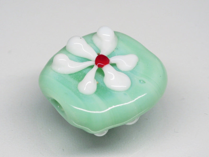TOKO-BEADS AG033-36S Glass bead 16~18mm AG033-36S フラワービーズ 16~18mm Asian bead & African bead  Handmade,Lampeork,bead,asia,india,ethnic,parts,accessory,beads とんぼ玉,ビーズ,トンボ玉,アジア,インド,エスニック,手作り,パーツ,アクセサリー