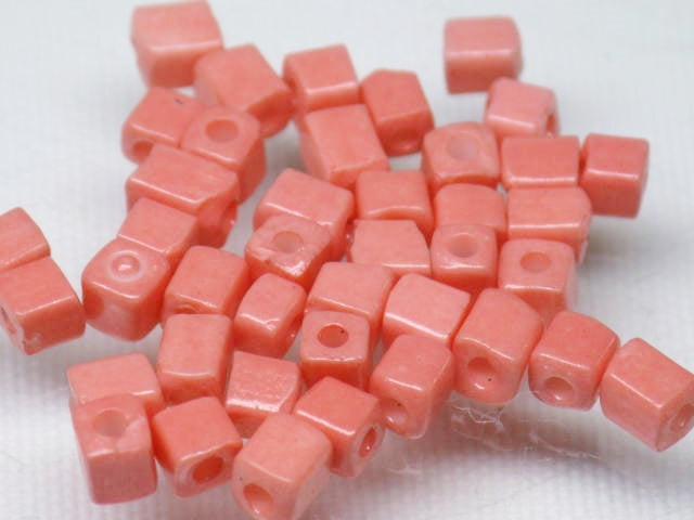 TOKO-BEADS AG036-05 Glass Seed bead (3g) 3~3.5mm AG036-05 角型シードビーズ（3g） 3~3.5mm Asian bead & African bead  Handmade,Lampeork,bead,asia,india,ethnic,parts,accessory,beads とんぼ玉,ビーズ,トンボ玉,アジア,インド,エスニック,手作り,パーツ,アクセサリー