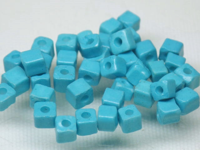 | TOKO-BEADS |AG036-06 角型シードビーズ（3g） 3~3.5mmとんぼ玉,ビーズ,トンボ玉,アジア,インド,エスニック,手作り,パーツ,アクセサリー