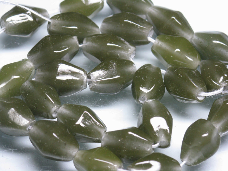 TOKO-BEADS AG038-39N Glass bead (strand) 10~11mm AG038-39N ひし形とんぼ玉（連） 10~11mm Asian bead & African bead  Handmade,Lampeork,bead,asia,india,ethnic,parts,accessory,beads とんぼ玉,ビーズ,トンボ玉,アジア,インド,エスニック,手作り,パーツ,アクセサリー