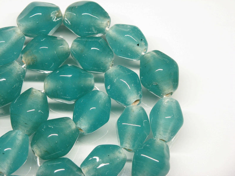 TOKO-BEADS AG038-40N Glass bead (strand) 11~13mm AG038-40N ひし形とんぼ玉（連） 11~13mm Asian bead & African bead  Handmade,Lampeork,bead,asia,india,ethnic,parts,accessory,beads とんぼ玉,ビーズ,トンボ玉,アジア,インド,エスニック,手作り,パーツ,アクセサリー
