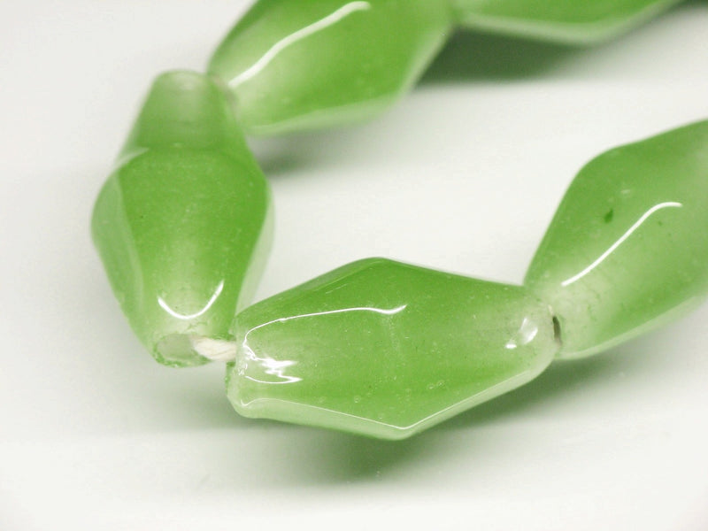 TOKO-BEADS AG038-55N Glass bead (strand) 8~9mm AG038-55N ひし形とんぼ玉（連） 8~9mm Asian bead & African bead  Handmade,Lampeork,bead,asia,india,ethnic,parts,accessory,beads とんぼ玉,ビーズ,トンボ玉,アジア,インド,エスニック,手作り,パーツ,アクセサリー
