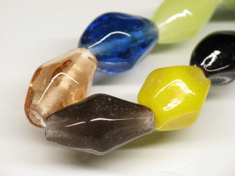 TOKO-BEADS AG038-96N Glass bead (strand) 10~12mm AG038-96N ひし形とんぼ玉（連） 10~12mm Asian bead & African bead  Handmade,Lampeork,bead,asia,india,ethnic,parts,accessory,beads とんぼ玉,ビーズ,トンボ玉,アジア,インド,エスニック,手作り,パーツ,アクセサリー