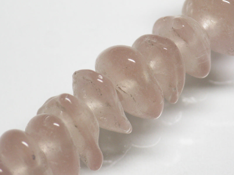 TOKO-BEADS AG039-36P Triangle bead (50pcs) 9~10mm AG039-36P トライアングルビーズ（50個パック） 9~10mm Asian bead & African bead  Handmade,Lampeork,bead,asia,india,ethnic,parts,accessory,beads とんぼ玉,ビーズ,トンボ玉,アジア,インド,エスニック,手作り,パーツ,アクセサリー