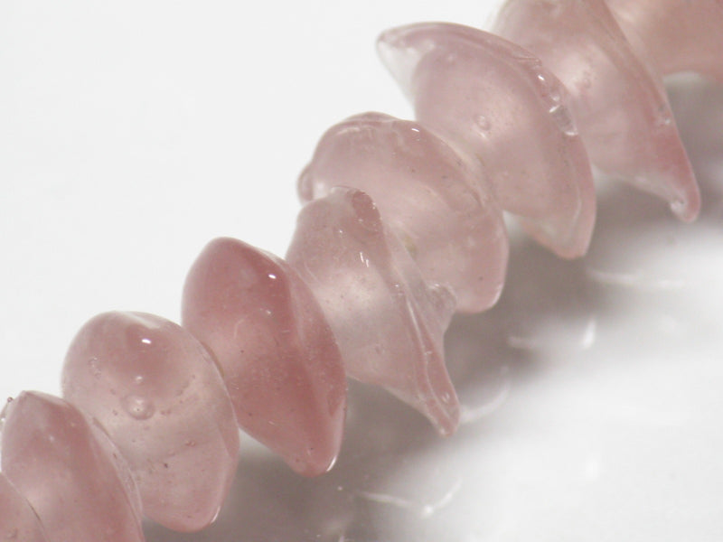 TOKO-BEADS AG039-38P Triangle bead (50pcs) 9~11mm AG039-38P トライアングルビーズ（50個パック） 9~11mm Asian bead & African bead  Handmade,Lampeork,bead,asia,india,ethnic,parts,accessory,beads とんぼ玉,ビーズ,トンボ玉,アジア,インド,エスニック,手作り,パーツ,アクセサリー