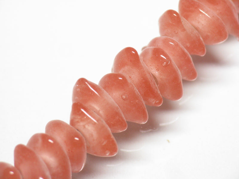 TOKO-BEADS AG039-45P Triangle bead (50pcs) 9~10mm AG039-45P トライアングルビーズ（50個パック） 9~10mm Asian bead & African bead  Handmade,Lampeork,bead,asia,india,ethnic,parts,accessory,beads とんぼ玉,ビーズ,トンボ玉,アジア,インド,エスニック,手作り,パーツ,アクセサリー