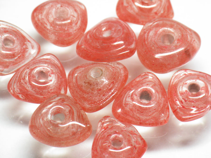 TOKO-BEADS AG039-46P Triangle bead (50pcs) 11~13mm AG039-46P トライアングルビーズ（50個パック） 11~13mm Asian bead & African bead  Handmade,Lampeork,bead,asia,india,ethnic,parts,accessory,beads とんぼ玉,ビーズ,トンボ玉,アジア,インド,エスニック,手作り,パーツ,アクセサリー